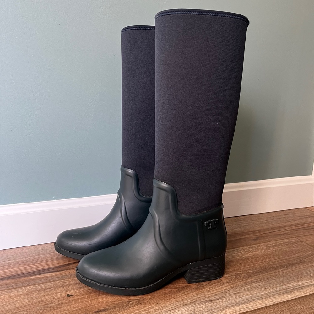 Navy blue tall Tory Burch boots